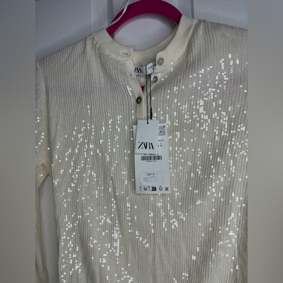 Zara Tops - Zara long sleeve sequins top